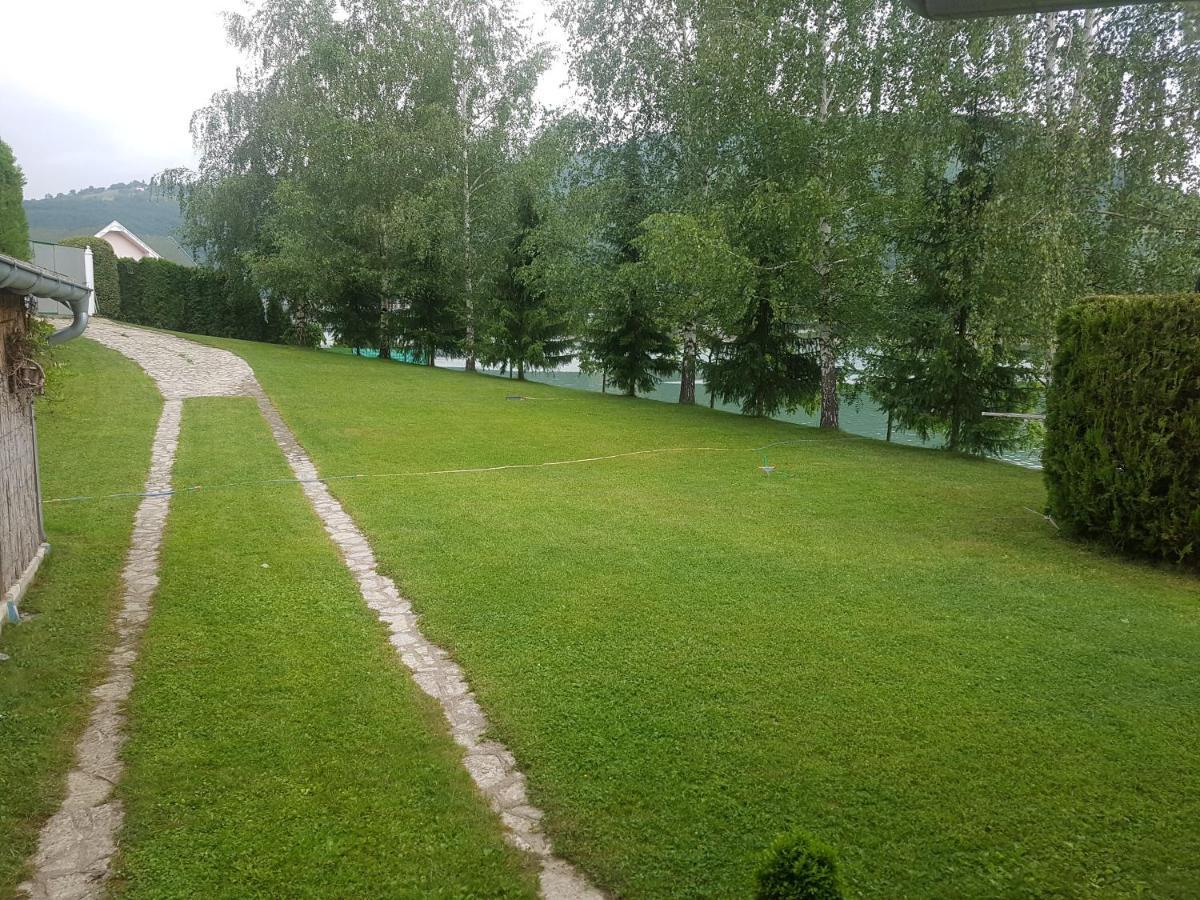 Lake House Novi Pazar Eksteriør billede