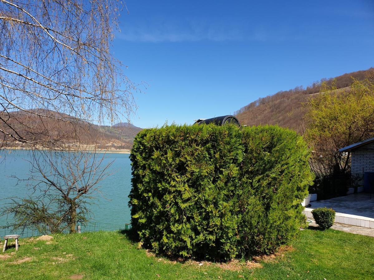Lake House Novi Pazar Eksteriør billede